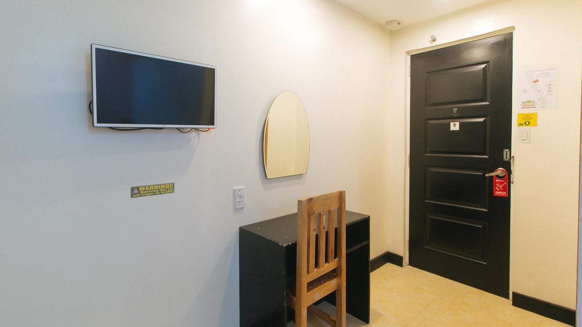 Reddoorz At Ranchotel Alabang Muntinlupa City ภายนอก รูปภาพ